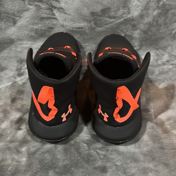 Under Armour Curry SC 3Zero II Sz 6.5Y Basketball Shoes # 3020424-002 Blk - Picture 4 of 5